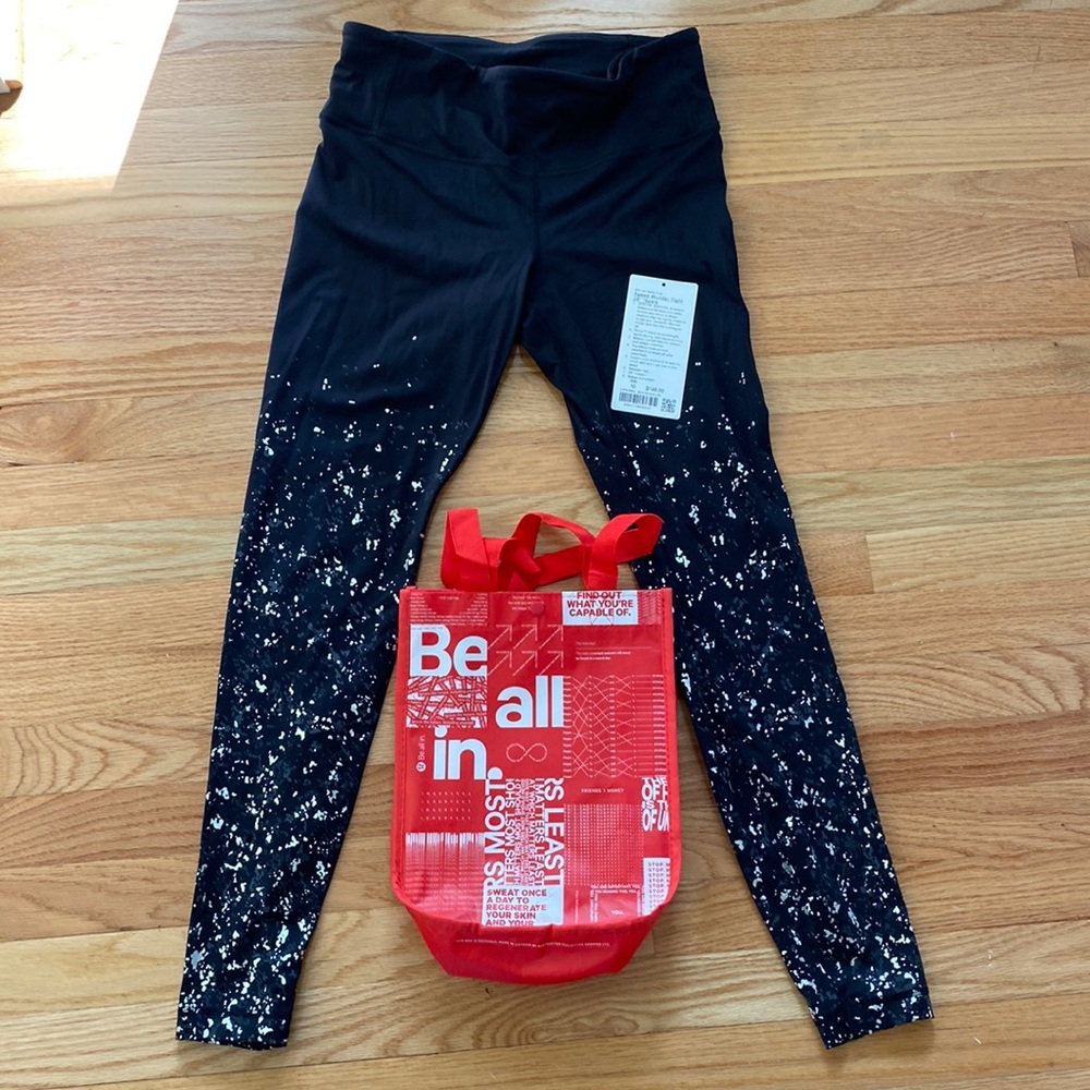Lululemon Speed Wunder tight 28” special edition Black foil size 10 Like new